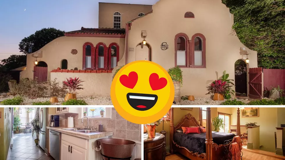 GORGEOUS! This Illinois City Has Charming Airbnb With A Fairytale Gazebo