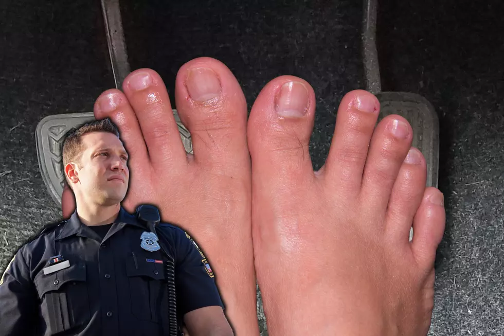Is It Illegal To Drive Barefooted In Illinois or No?